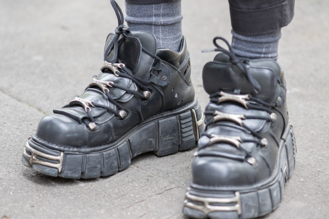 chaussure à semelle homme