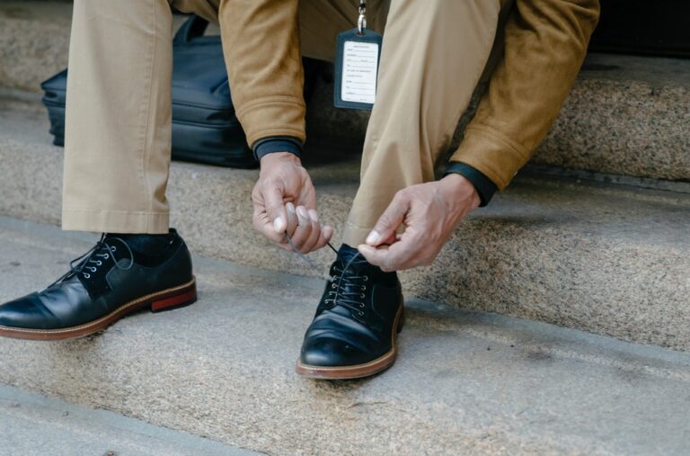 Comment élargir des chaussures trop serrées